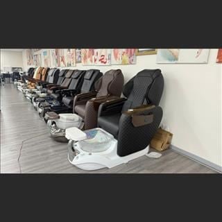 Sang shop nail vùng North Melbourne vị trí đẹp, thu nhập ổn định