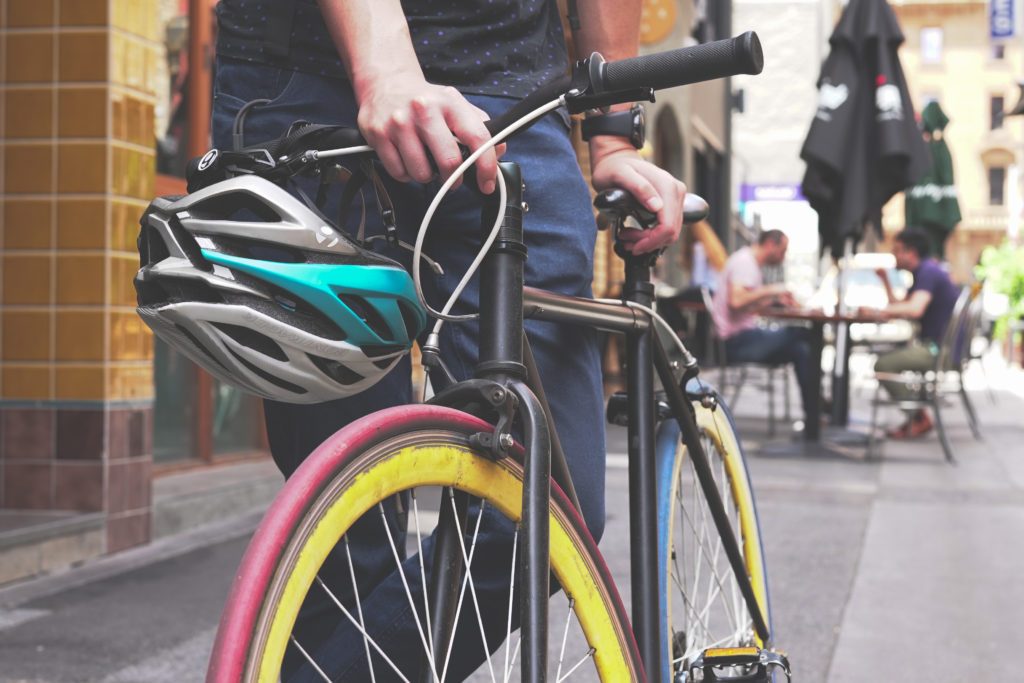 Xe đạp trên đường phố Úc